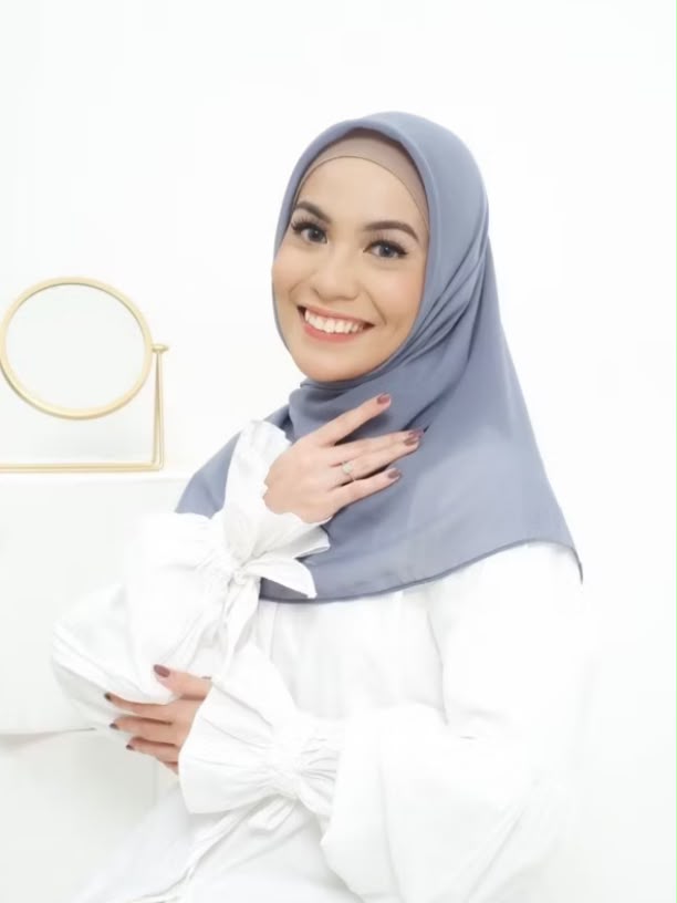 Hijab Segiempat